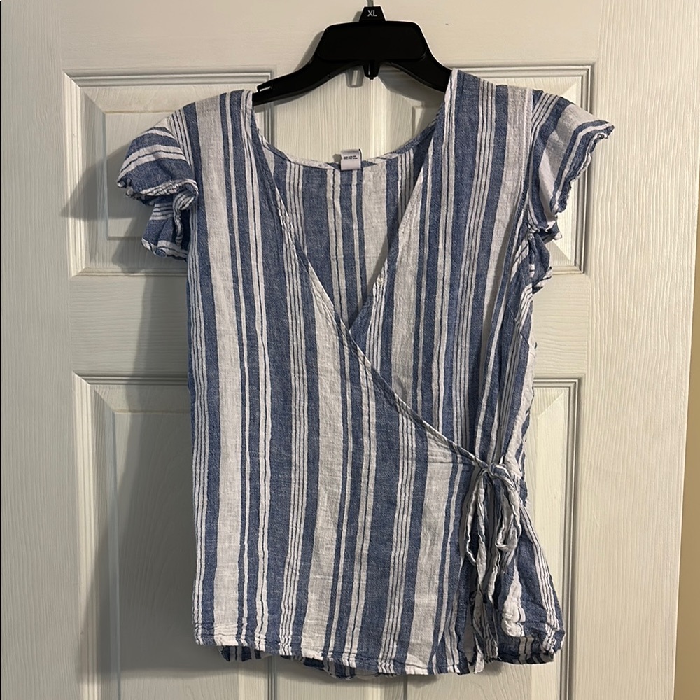 Old Navy Blue and White Ruffled Wrap Blouse